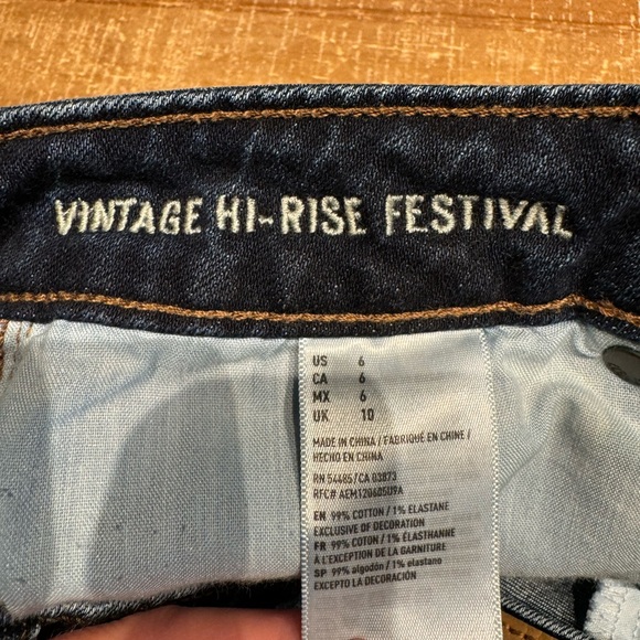 American Eagle Vintage Hi-Rise Festival Jean Shorts - Picture 4 of 9